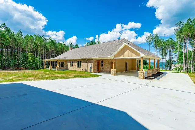 $1,299,000 | 220 High Point Lane, Jasper, TN 37347