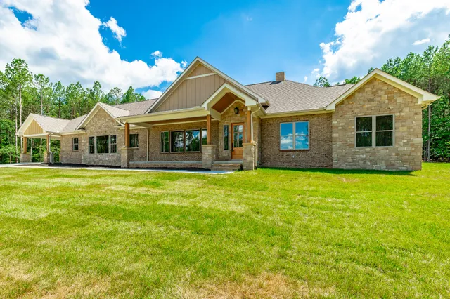 $1,299,000 | 220 High Point Lane, Jasper, TN 37347