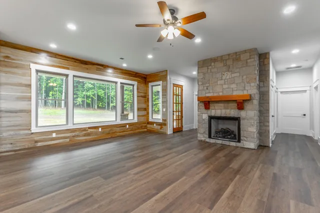 $1,299,000 | 220 High Point Lane, Jasper, TN 37347