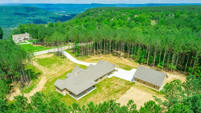 $1,299,000 | 220 High Point Lane, Jasper, TN 37347