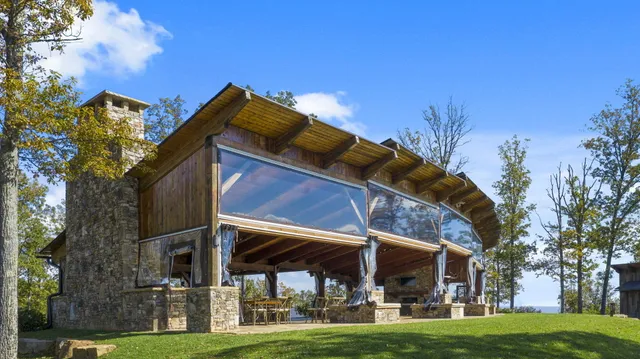 $1,299,000 | 220 High Point Lane, Jasper, TN 37347