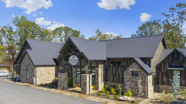 $1,299,000 | 220 High Point Lane, Jasper, TN 37347