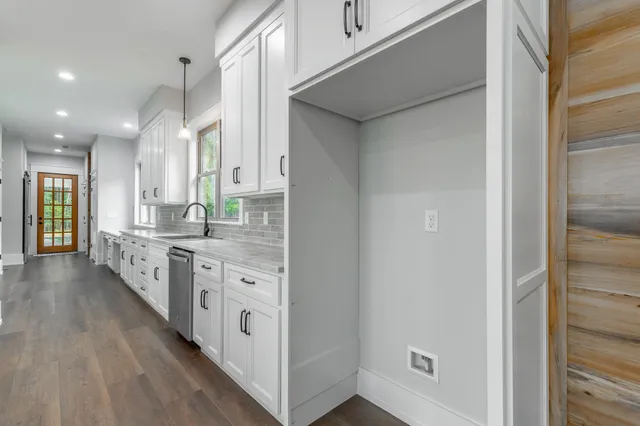 $1,299,000 | 220 High Point Lane, Jasper, TN 37347