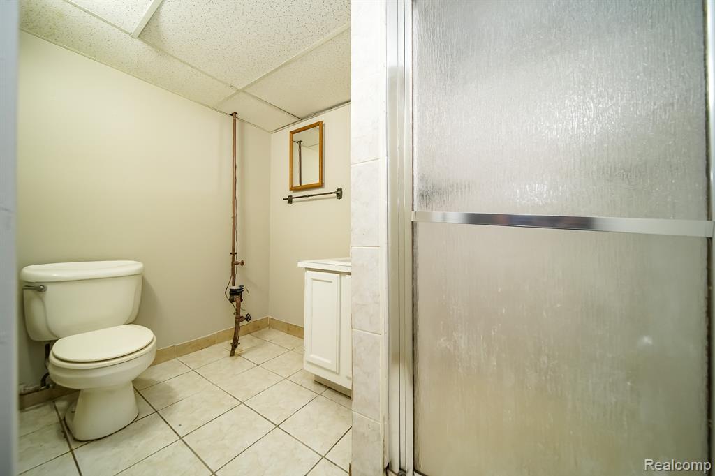 32100 Ruehle Avenue Warren, MI 48093 - Photo 48 of 54