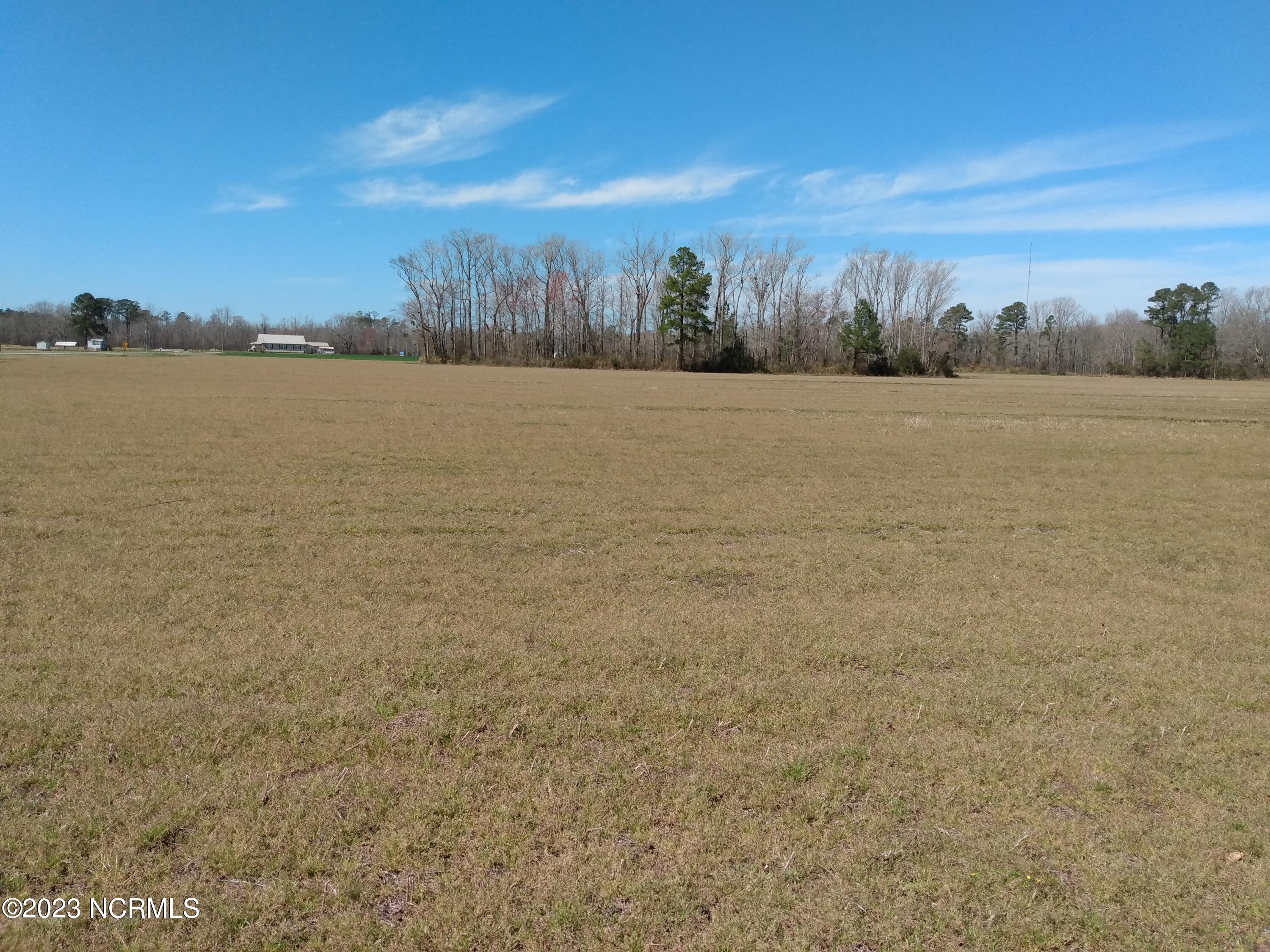 196 Cross Landing Road Columbia, NC 27925 - Photo 16 of 23 IMG_20230228_121000497