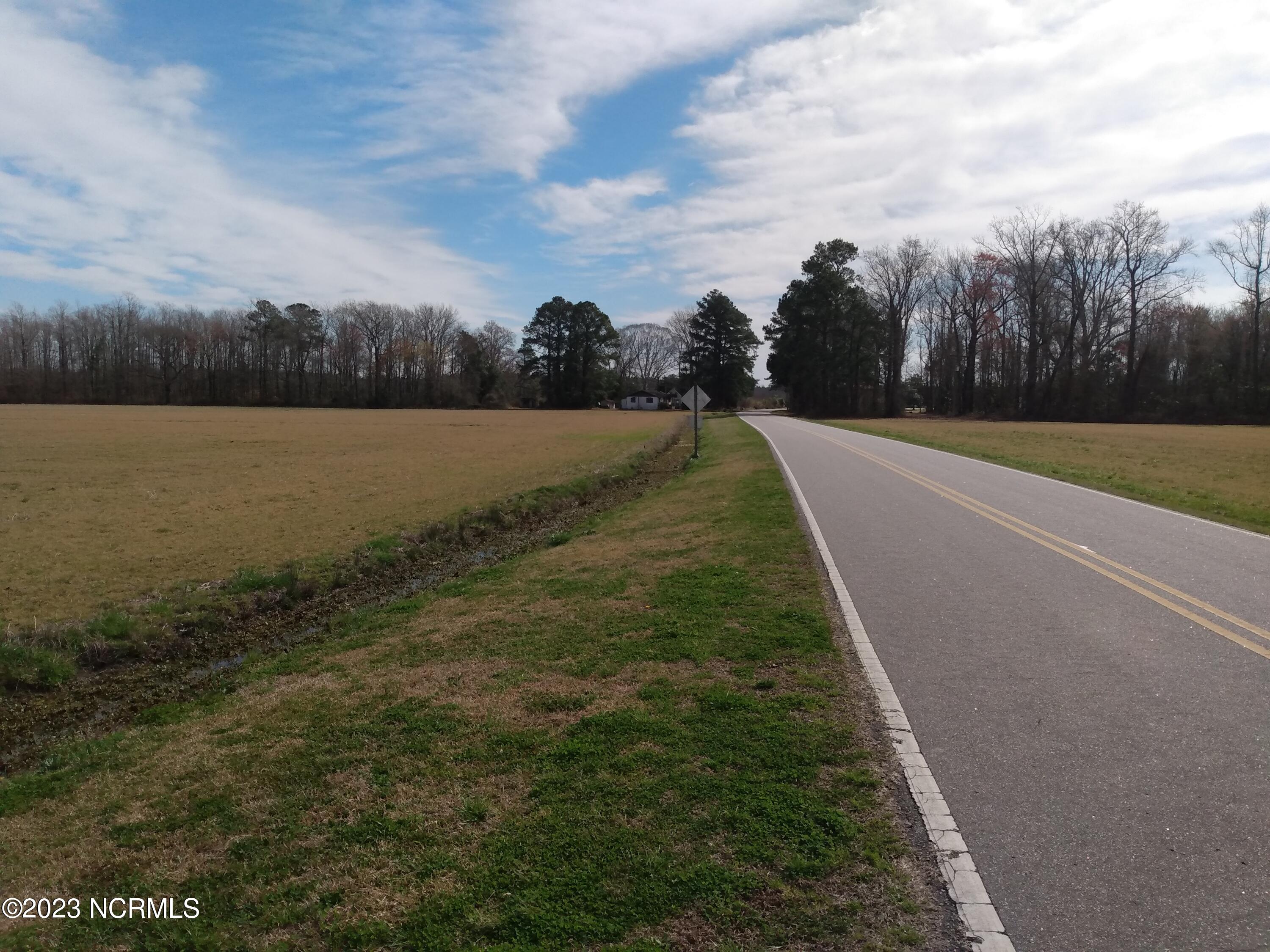 196 Cross Landing Road Columbia, NC 27925 - Photo 22 of 23 IMG_20230228_103526079