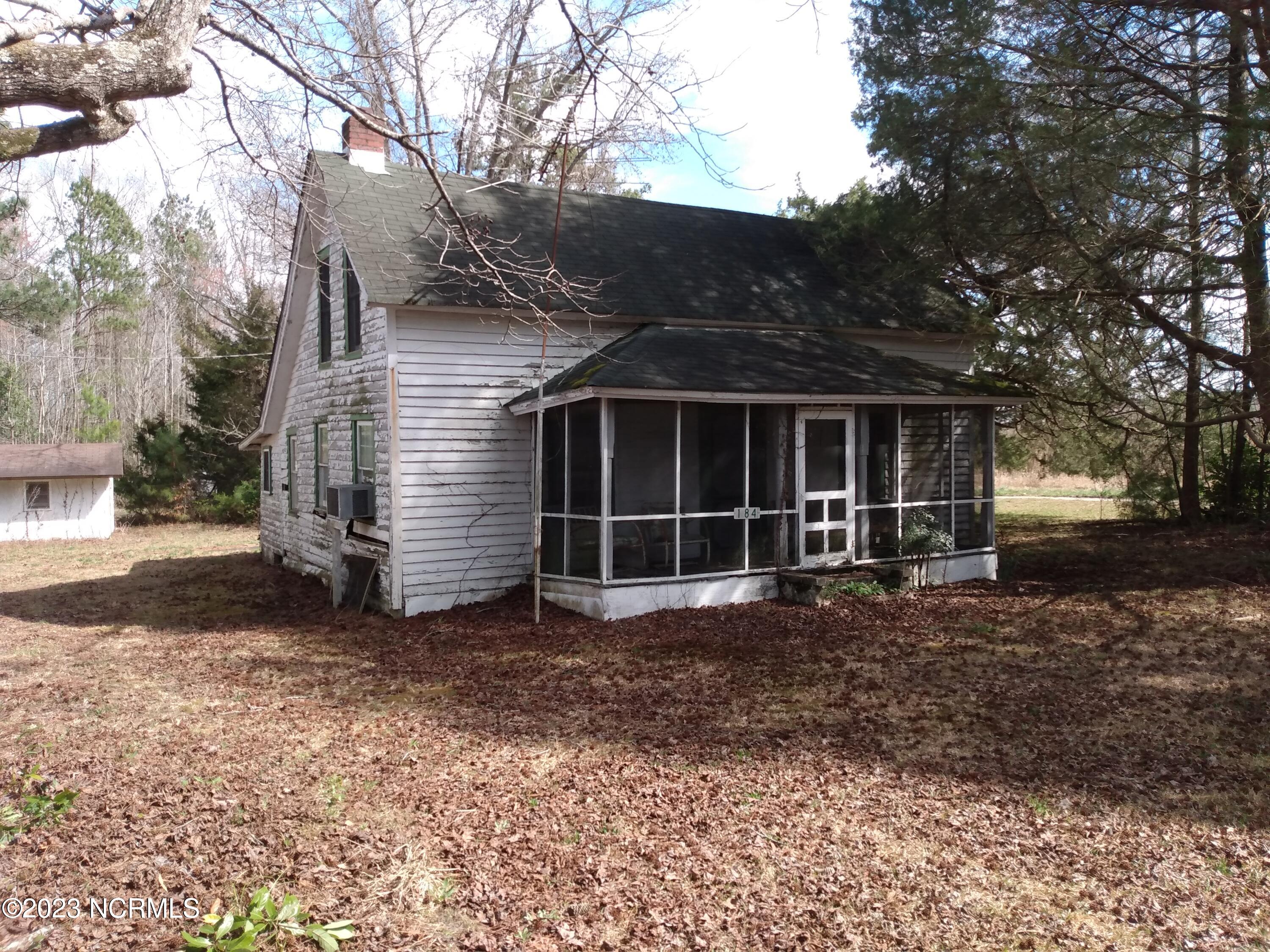 196 Cross Landing Road Columbia, NC 27925 - Photo 4 of 23 IMG_20230228_113023990