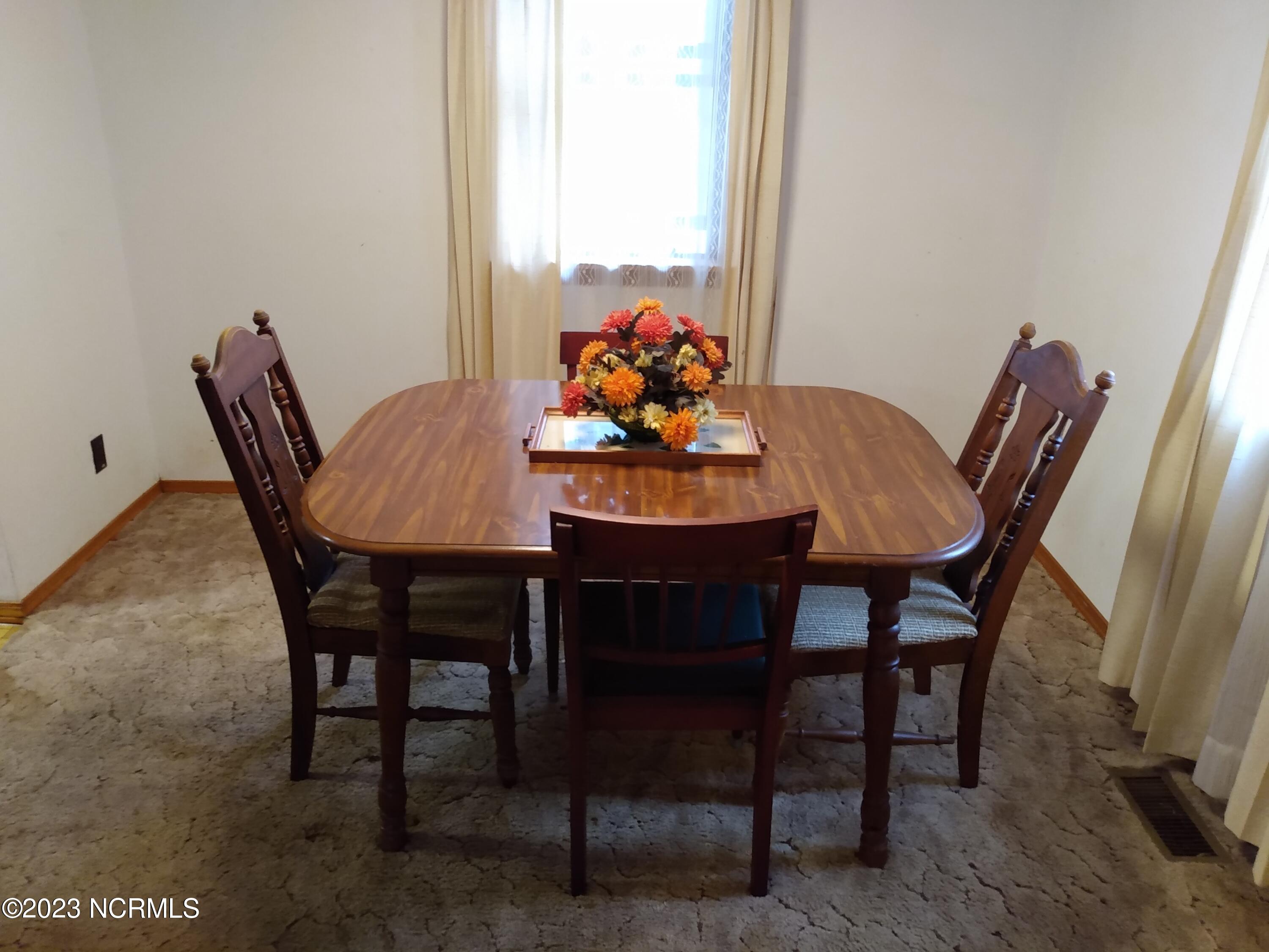 196 Cross Landing Road Columbia, NC 27925 - Photo 8 of 23 IMG_20230301_142736308