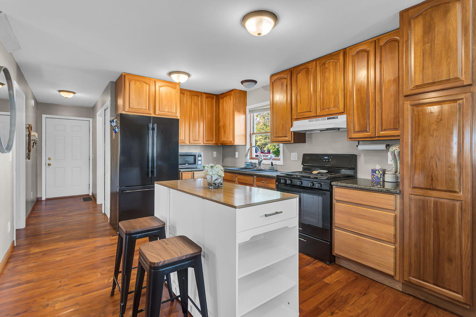 10300 Rexford Road Grass Lake, MI 49240 - Photo 6 of 61 46-web-or-mls-0N0A6068