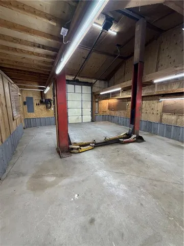 $289,900 | 14913 County Road 457, Amazonia, MO 64421