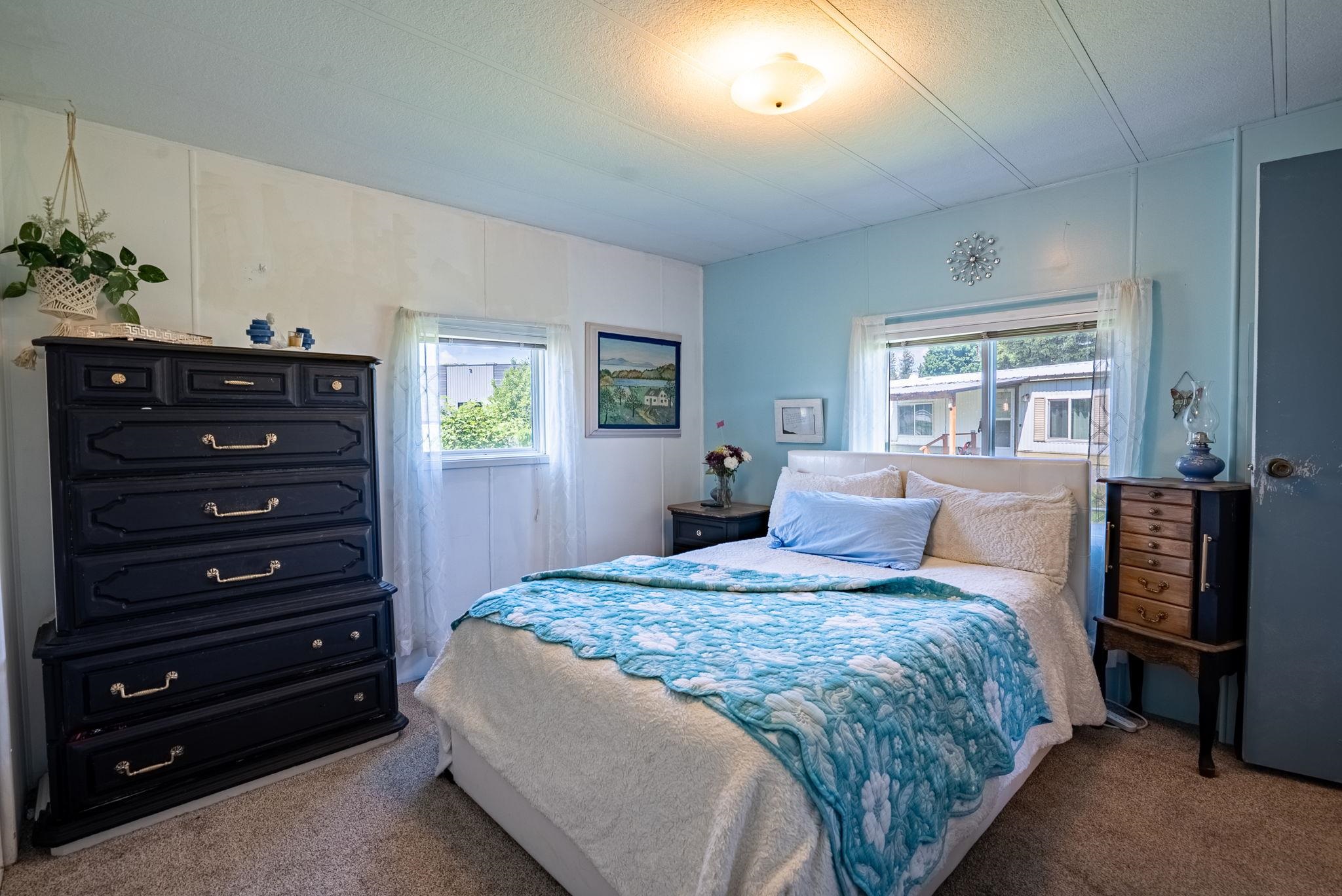3925 East Farwell Road, Unit 19 Mead, WA 99021 - Photo 6 of 32