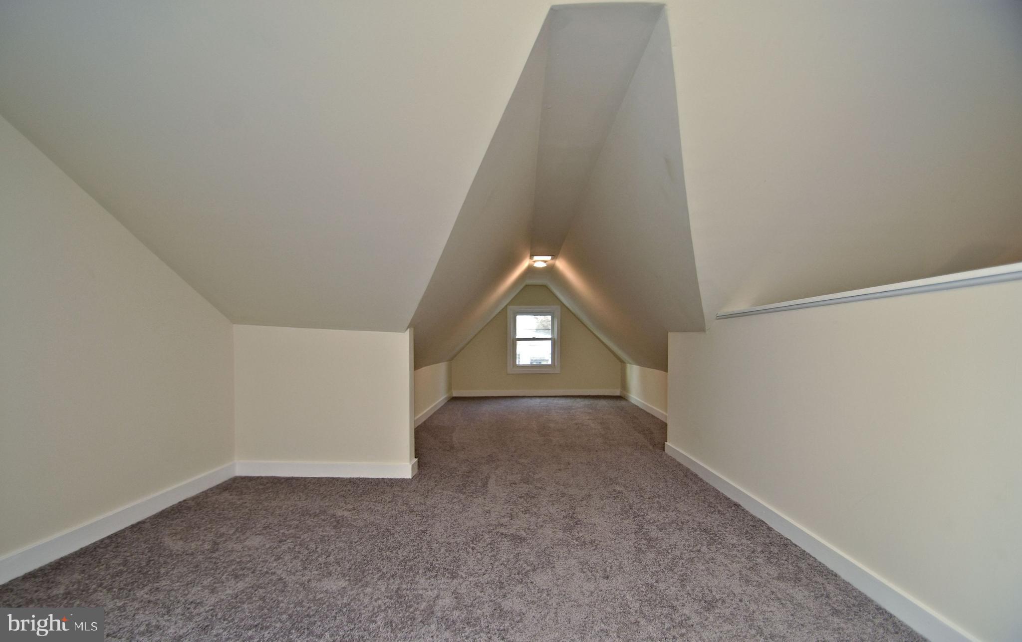 103 Gibraltar Road Reading, PA 19606 - Photo 25 of 30 Nook Area Upstairs