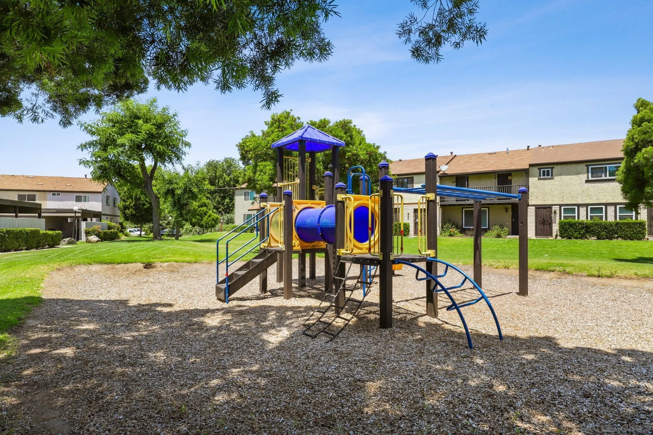 10314 Rochelle Avenue Santee, CA 92071 - Photo 23 of 25 a view of street with sitting area