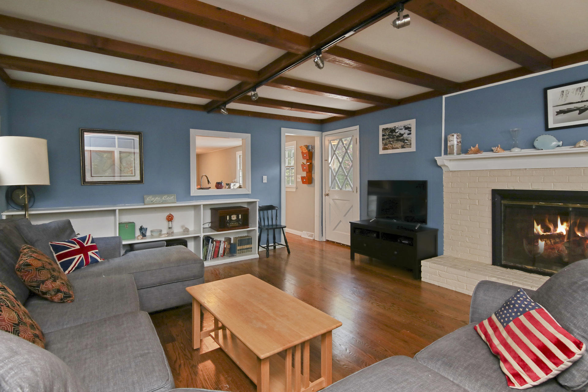 45 Great Oak Road Orleans, MA 02653 - Photo 5 of 29 Living Rm 3