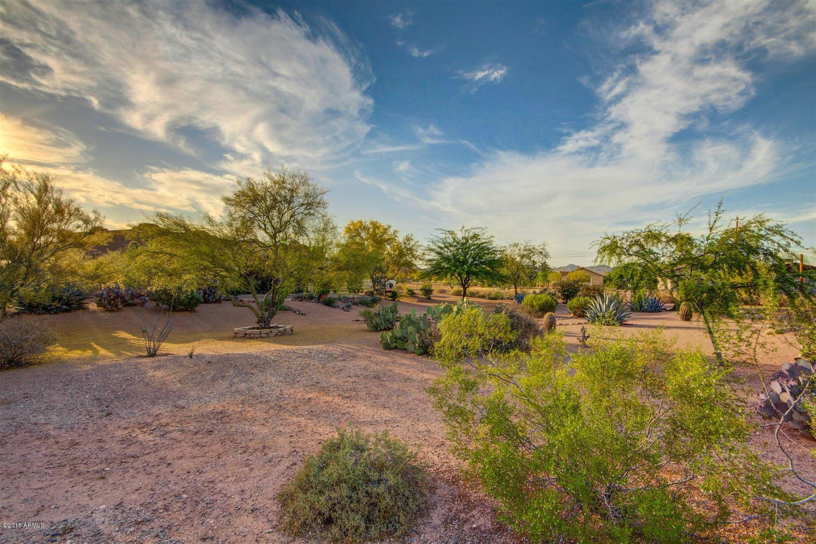 975 North Vista Road Apache Junction, AZ 85119 - Photo 24 of 29 Backyard