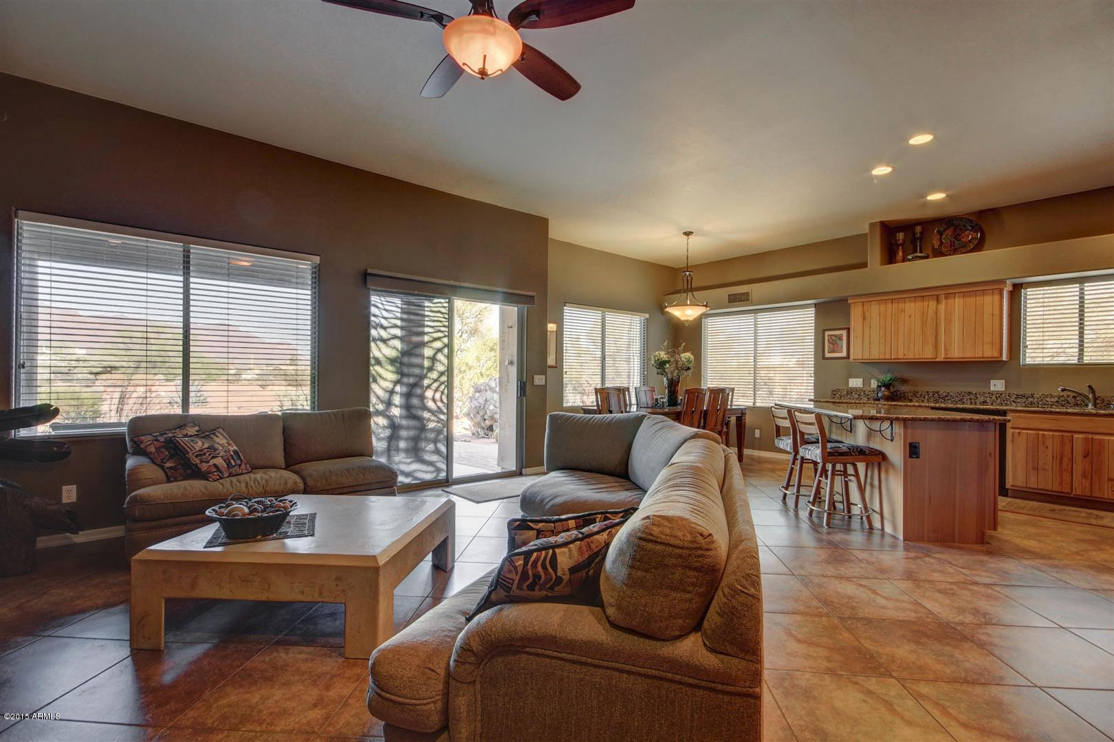 975 North Vista Road Apache Junction, AZ 85119 - Photo 3 of 29 Great Room