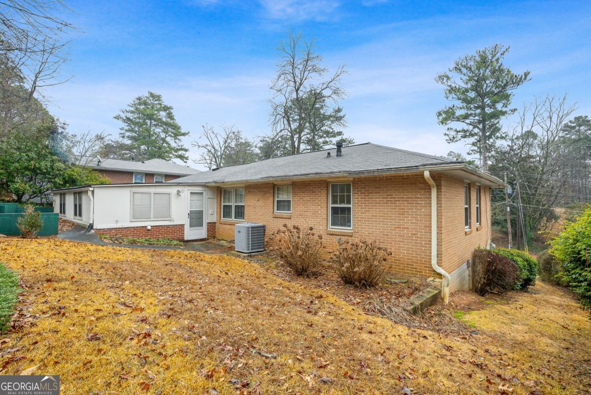 1068 Willivee Drive Decatur, GA 30033 - Photo 22 of 31