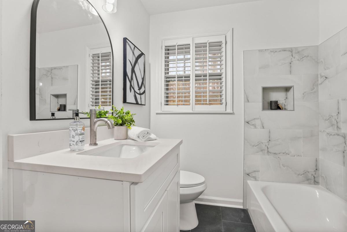 1068 Willivee Drive Decatur, GA 30033 - Photo 8 of 31