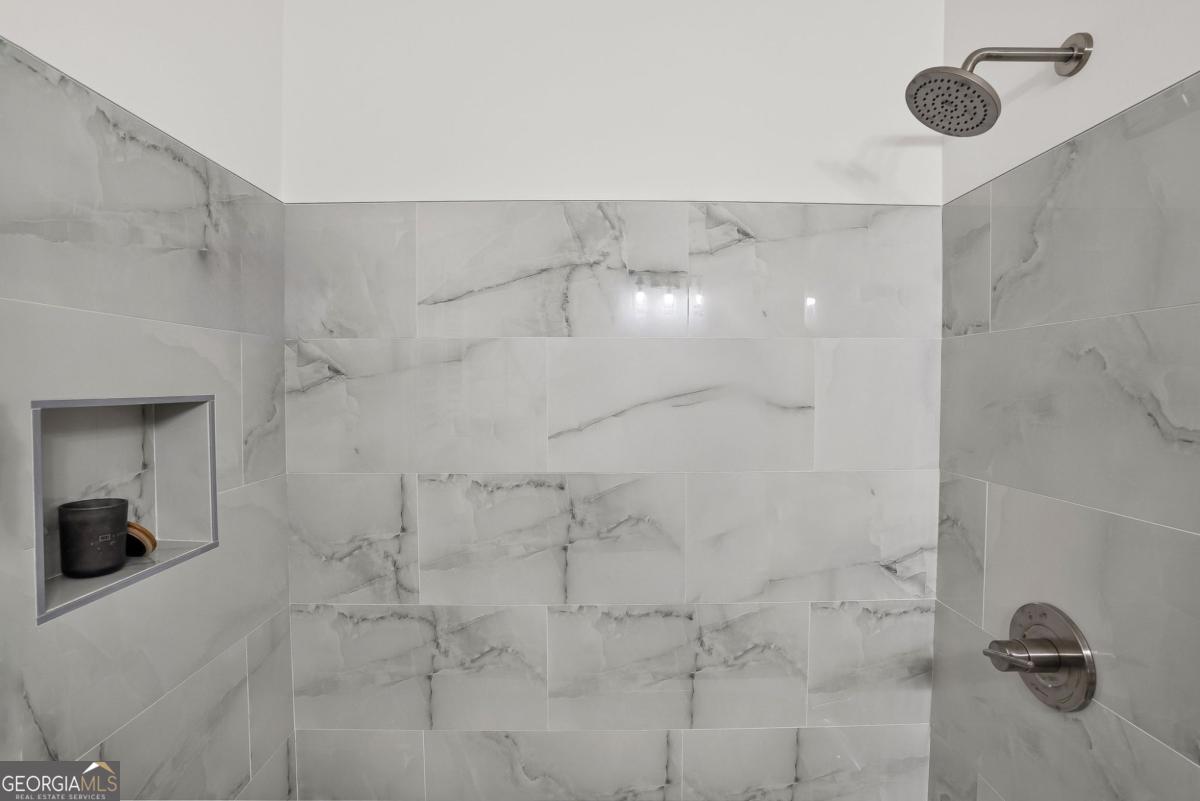 1068 Willivee Drive Decatur, GA 30033 - Photo 9 of 31