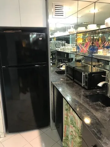 $250,000 | 2600 North Flagler Drive, Unit PH13, West Palm Beach, FL 33407