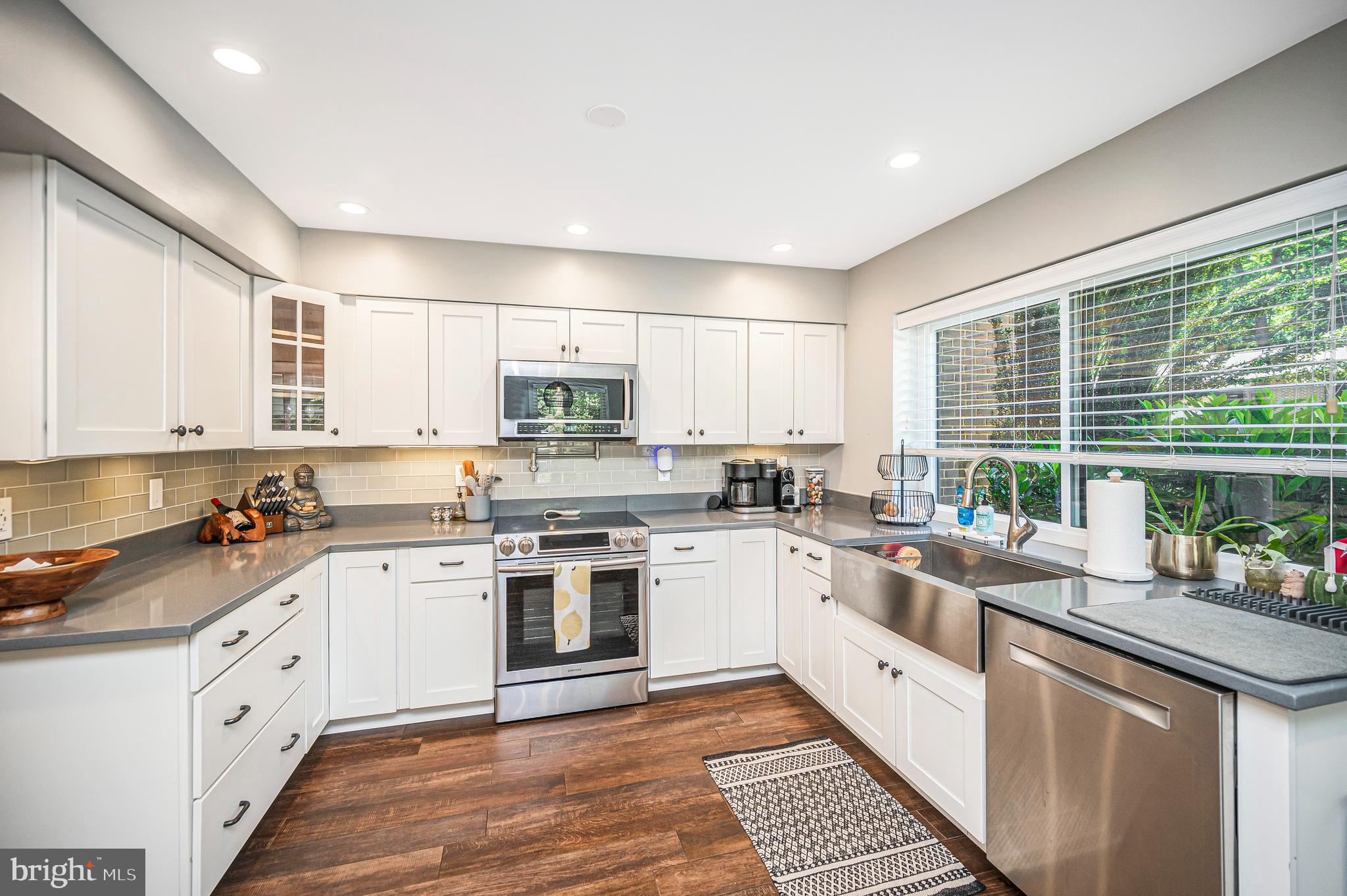 2215 Glencourse Lane Reston, VA 20191 - Photo 14 of 68