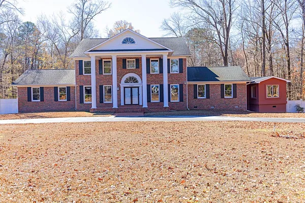 $545,000 | 1560 Lee Boulevard Northwest, Orangeburg, SC 29118