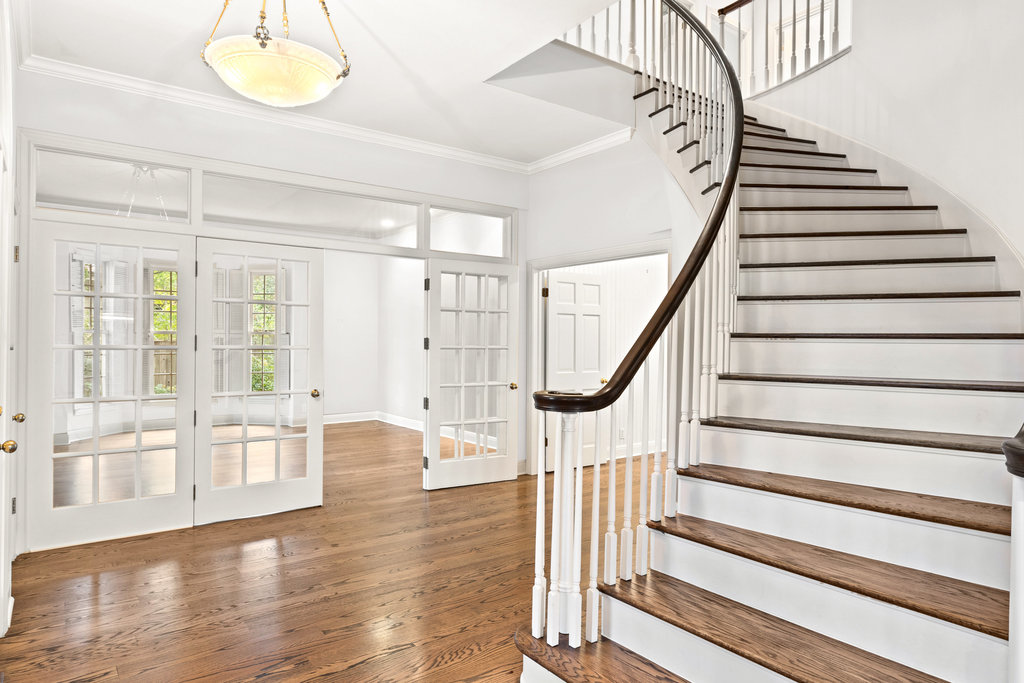 4 Rock Way Cove Austin, TX 78746 - Photo 6 of 26 a view of entryway and hall with wooden floor