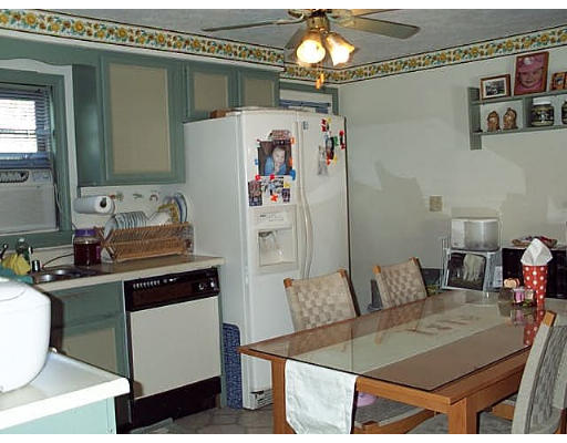 11-4 Rice Lane, Unit 4 Worcester, MA 01604 - Photo 5 of 8 Gallery Image 5
