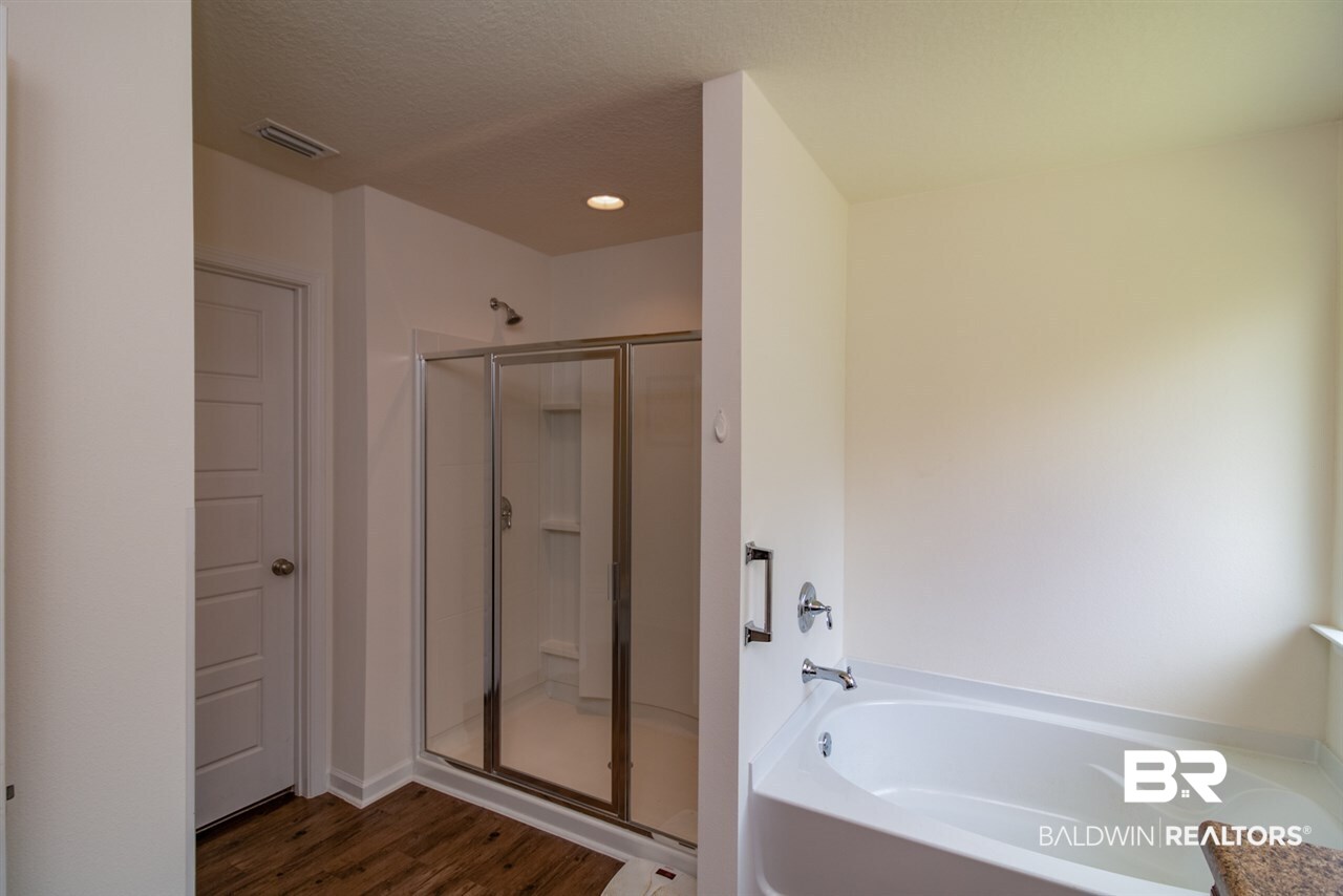 10574 Brodick Loop Daphne, AL 36527 - Photo 11 of 17 Master Bath