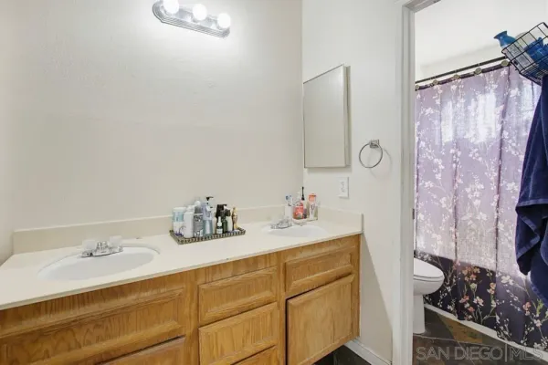 $699,000 | 746 Granite Hills Circle, El Cajon, CA 92019