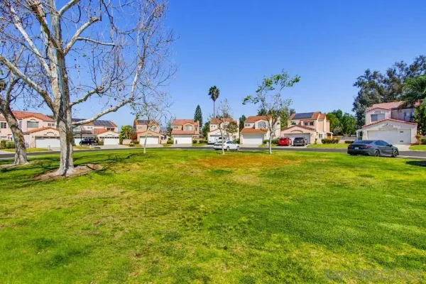 $699,000 | 746 Granite Hills Circle, El Cajon, CA 92019