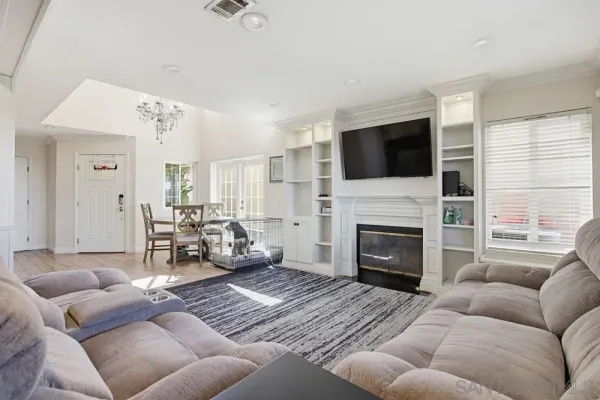 $699,000 | 746 Granite Hills Circle, El Cajon, CA 92019