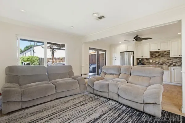 $699,000 | 746 Granite Hills Circle, El Cajon, CA 92019