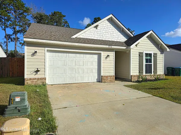 $1,900 | 11376 Camden Ct Circle, Gulfport, MS 39503