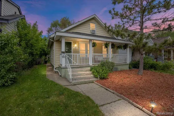 $164,999 | 1469 Browning Street, Ferndale, MI 48220