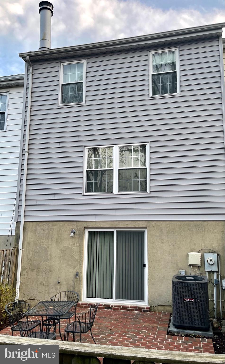 9122 September Lane Silver Spring, MD 20901 - Photo 5 of 5 Gallery Image 5