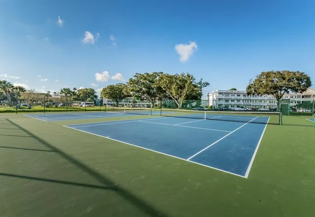 a view of a tennis court