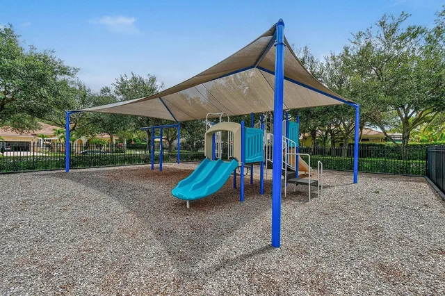 $1,674,000 | 149 Via Catalunha, Jupiter, FL 33458