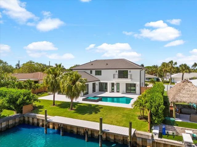 $4,999,000 | 8 Leeward Circle, Tequesta, FL 33469