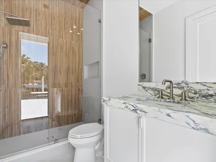 $4,999,000 | 8 Leeward Circle, Tequesta, FL 33469