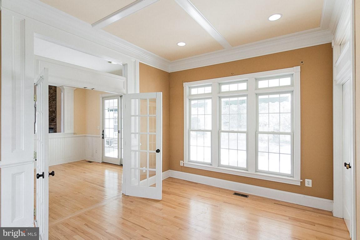 11805 Frederick Road Ellicott City, MD 21042 - Photo 20 of 22 Bedroom (Master)