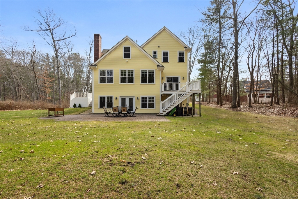 33 Glebe Street Taunton, MA 02780 - Photo 26 of 29