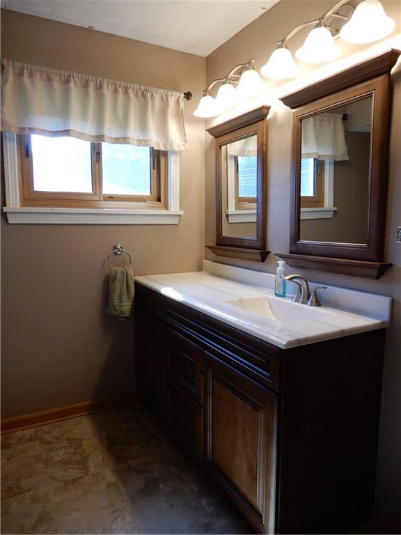 3446 Lamor Road Hermitage, PA 16148 - Photo 16 of 25 Gallery Image 16