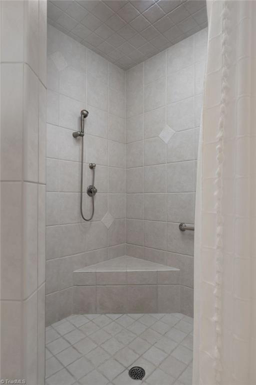 3 Elm Ridge Court Greensboro, NC 27408 - Photo 28 of 48