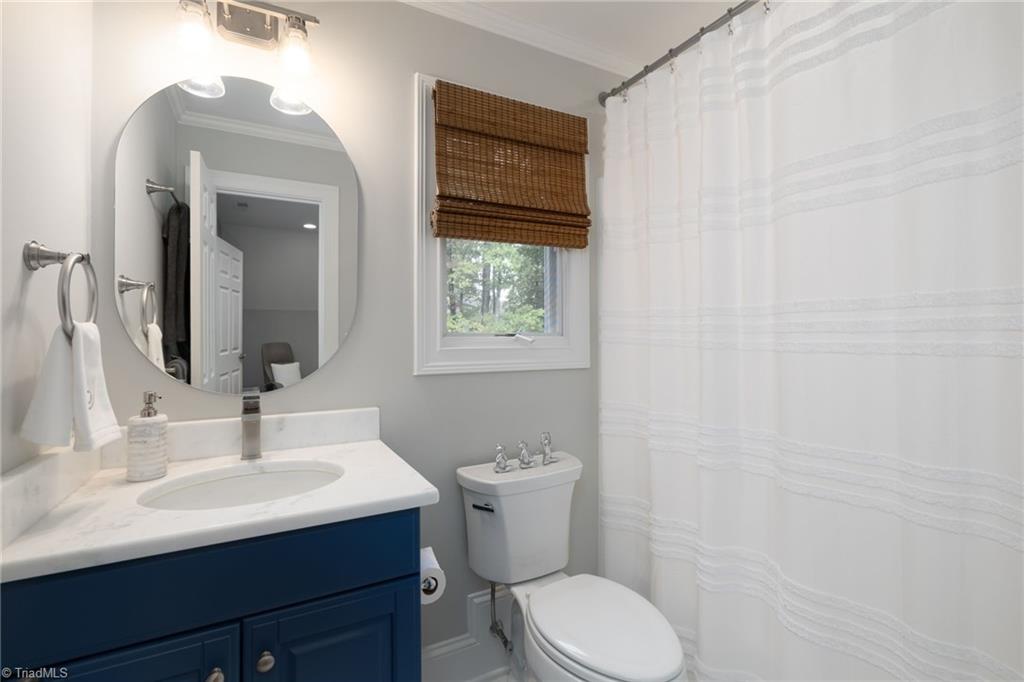 3 Elm Ridge Court Greensboro, NC 27408 - Photo 39 of 48
