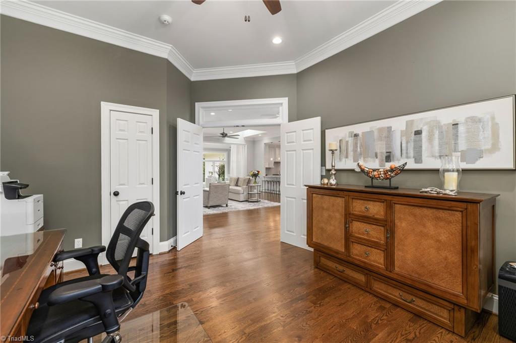 3 Elm Ridge Court Greensboro, NC 27408 - Photo 8 of 48