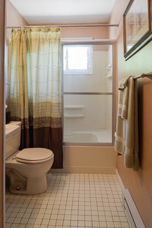 43 Sonning Road Beverly, MA 01915 - Photo 10 of 20 Gallery Image 10