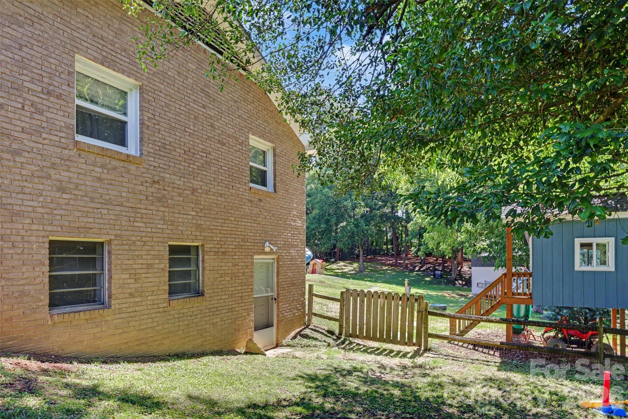 4744 Hickory Grove Road Mount Holly, NC 28120 - Photo 20 of 30