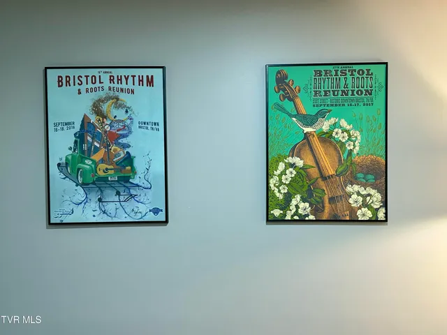 $2,000 | 925 Wilson Avenue, Bristol, TN 37620