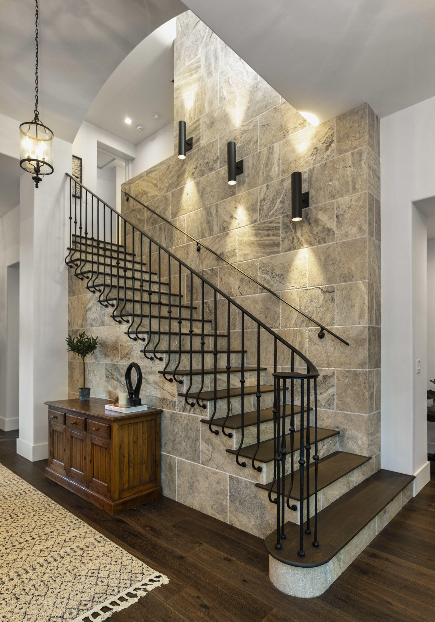 485 Monarch Lane Santa Barbara, CA 93108 - Photo 15 of 24 a view of entryway with wooden floor